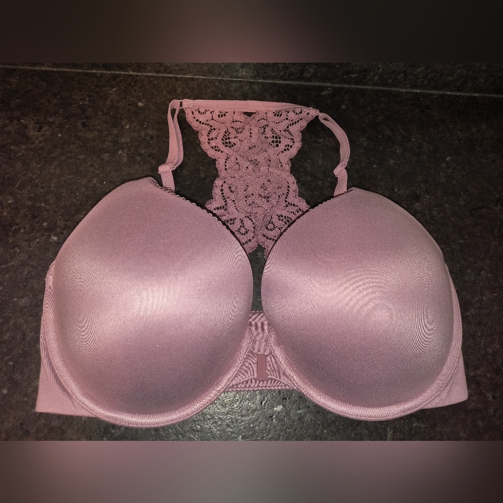 Victoria's Secret Mauve Lace Back Bra